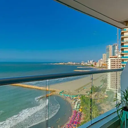 Apartamento Moderno En Frente De La Playa. *